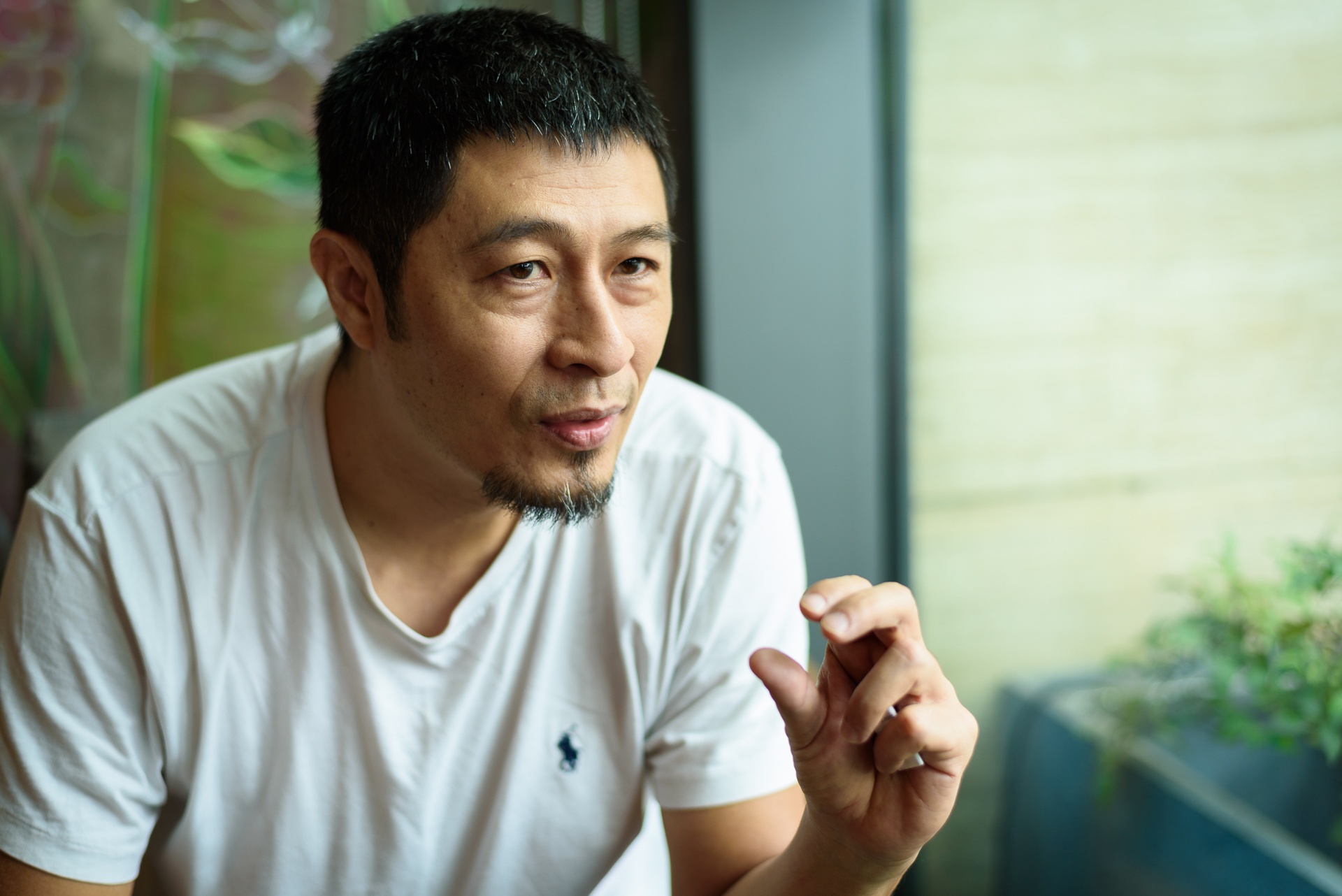 Dao dien Charlie Nguyen: 'Em chua 18 rat nham' hinh anh