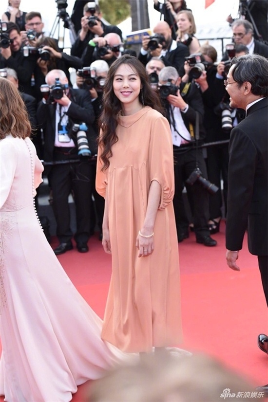 sao mac xau o Cannes 2017 anh 8