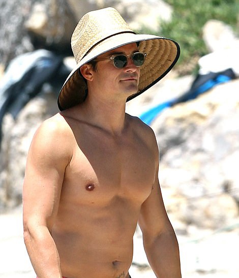 Orlando Bloom trong con cho Miranda Kerr anh 2