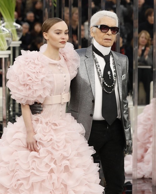 Con gái Johnny Depp  ảnh 11 Con gai Johnny Depp anh 11