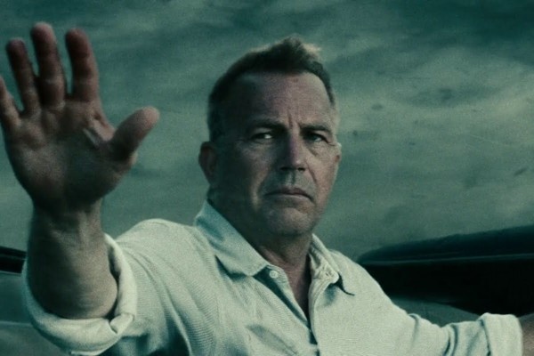 nhung nhan vat hy sinh trong phim sieu anh hung anh 10