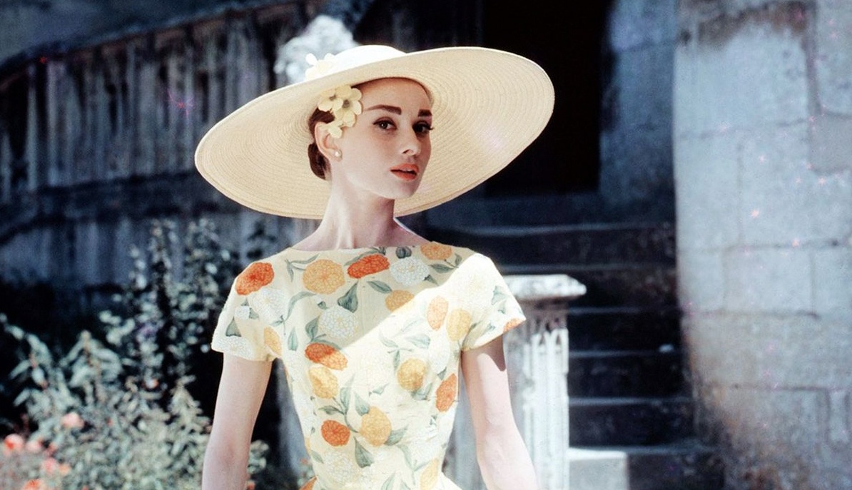 Nhung bo vay mua he mang tinh bieu tuong o Hollywood hinh anh