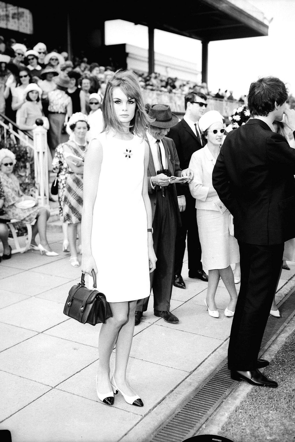 nhung bo vay ngay he bieu tuong cua sao the gioi anh 5