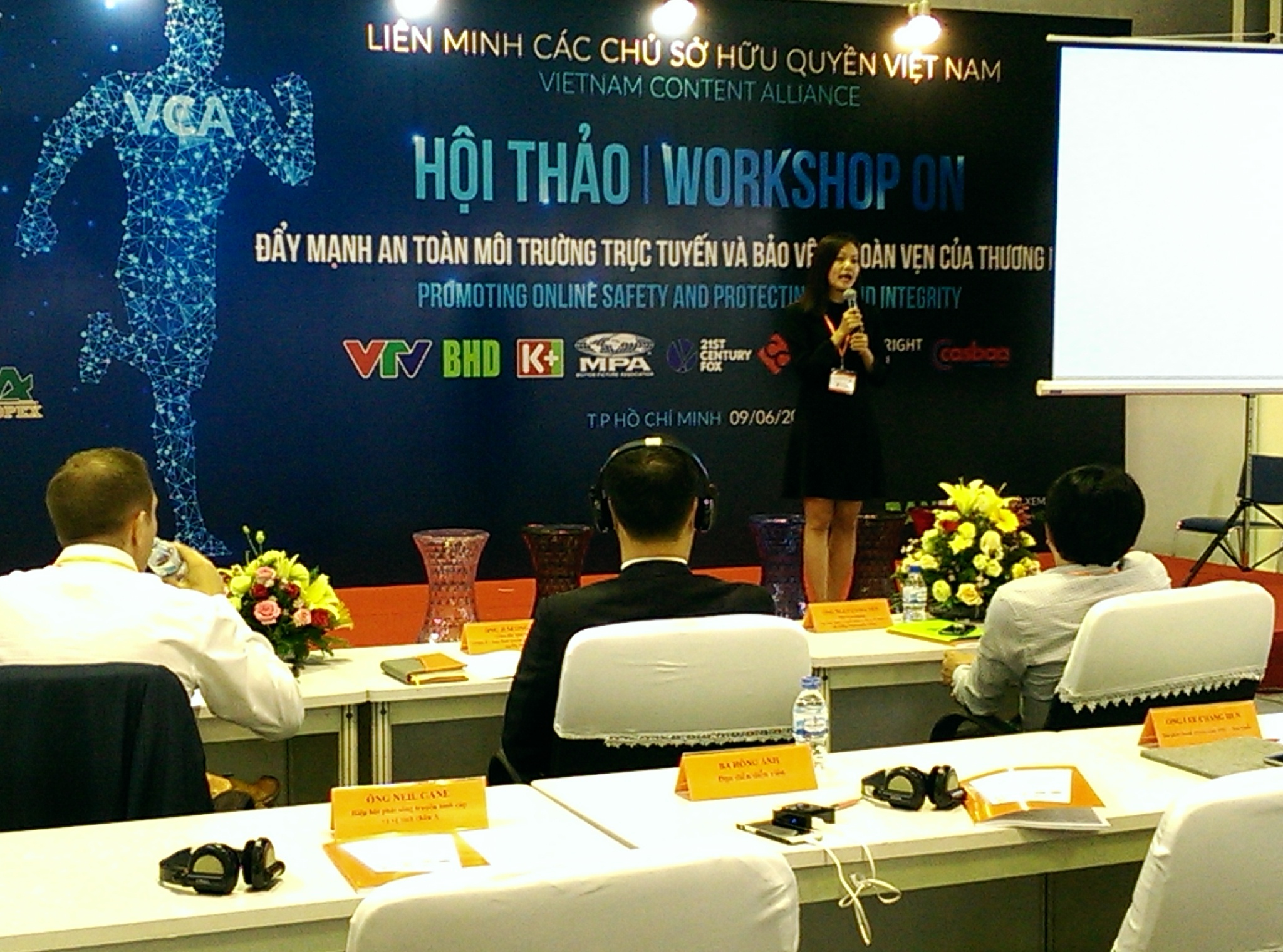 bao ve ban quyen truc tuyen voi phim chieu rap anh 2