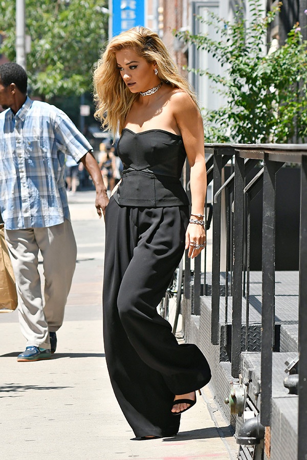 hoc sao cach mac corset anh 7