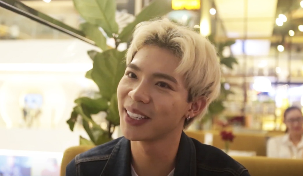 Erik tra loi thu thach 'Hoi nhanh dap nhanh' hinh anh