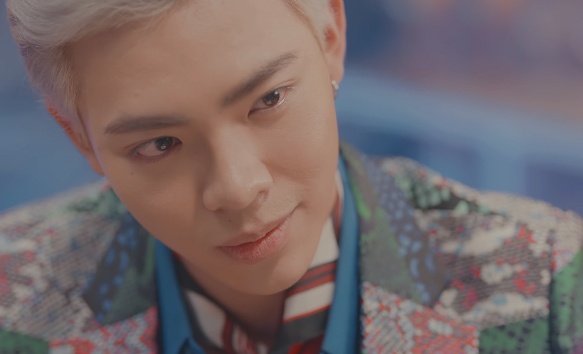 Erik tung bi cac bau show ngo lo, nhot minh trong nha sau scandal hinh anh