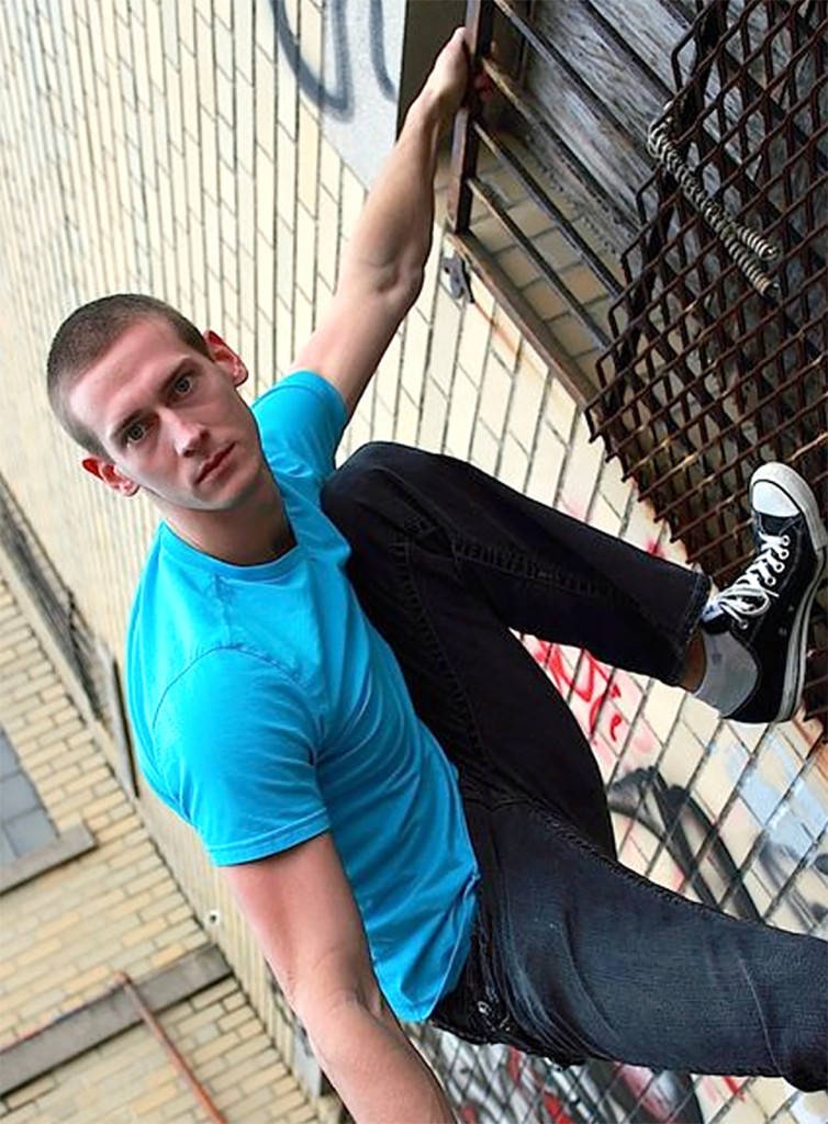 diễn viên đóng thế phim The Walking Dead chết  ảnh 2 dien vien dong the phim The Walking Dead chet anh 2