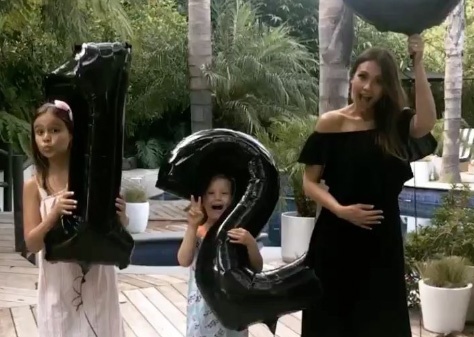 Jessica Alba bat ngo chia se mang bau lan thu ba hinh anh