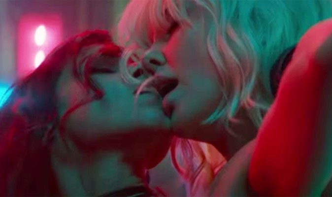 Charlize Theron nói về cảnh nóng  ảnh 1 Charlize Theron noi ve canh nong anh 1