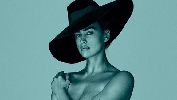 Sieu mau Irina Shayk chup anh goi cam sau 4 thang sinh con hinh anh