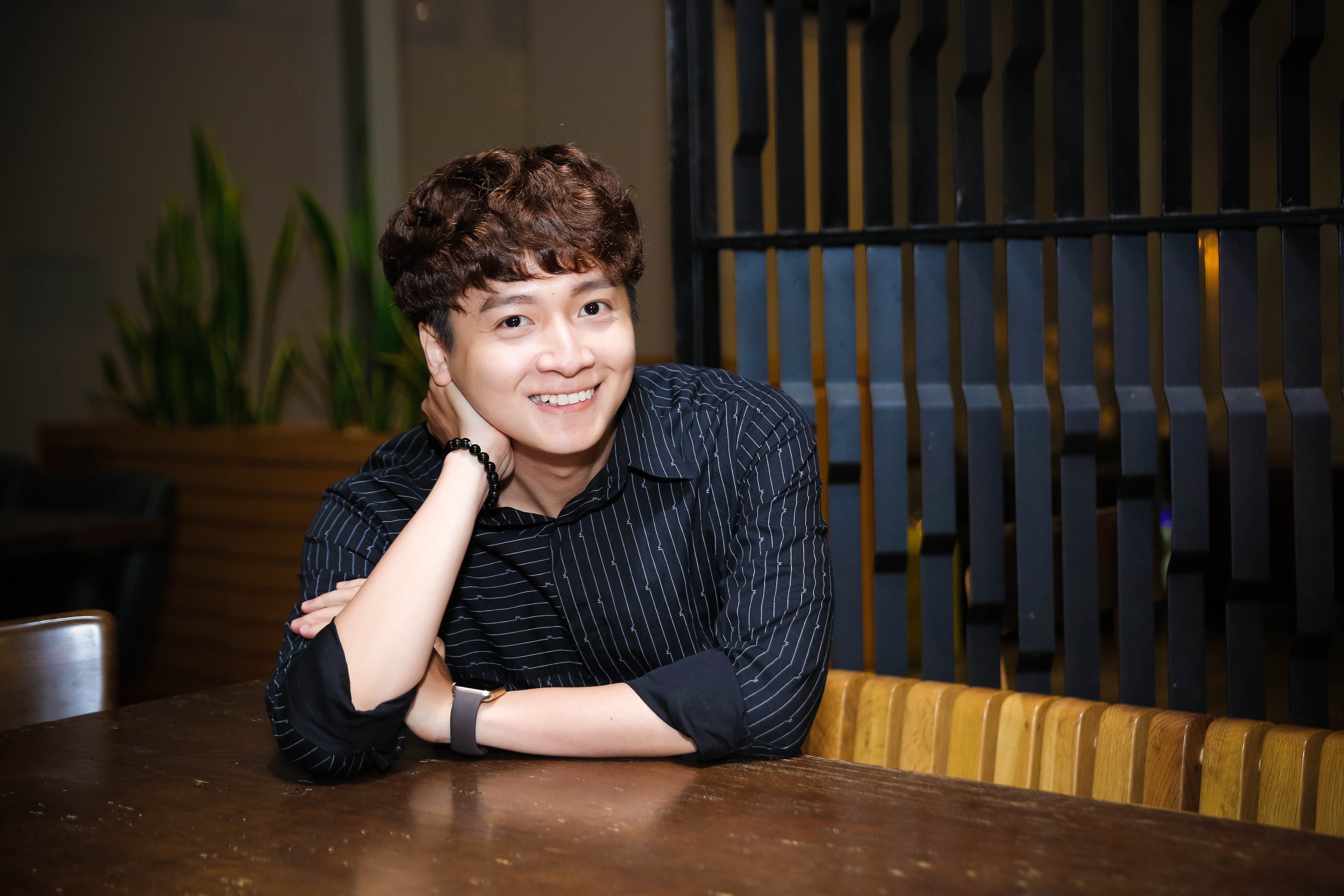 Ngo Kien Huy dong Co gai den tu hom qua anh 4