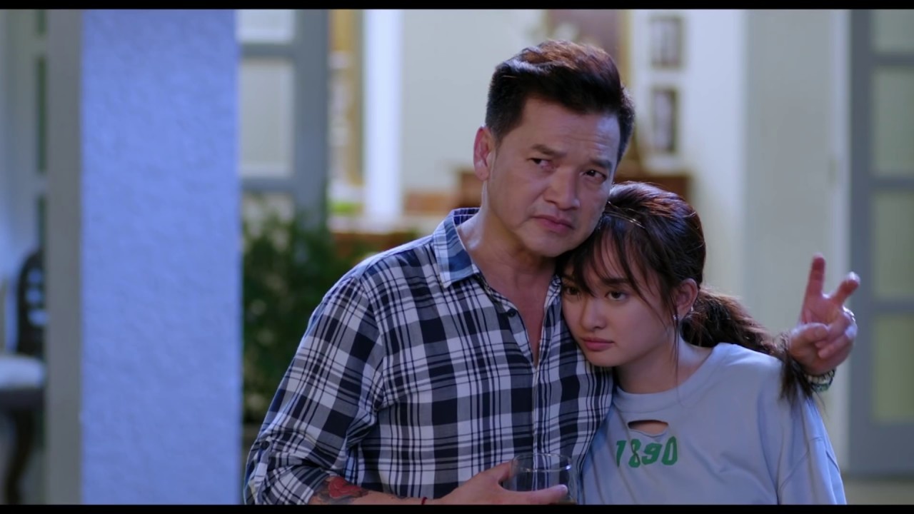 Cô gái đến từ hôm qua và Em chưa 18  ảnh 6 Co gai den tu hom qua va Em chua 18 anh 6