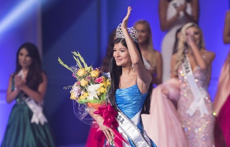 Can canh nhan sac 17 tuoi doat giai Hoa hau tuoi teen My 2017 hinh anh