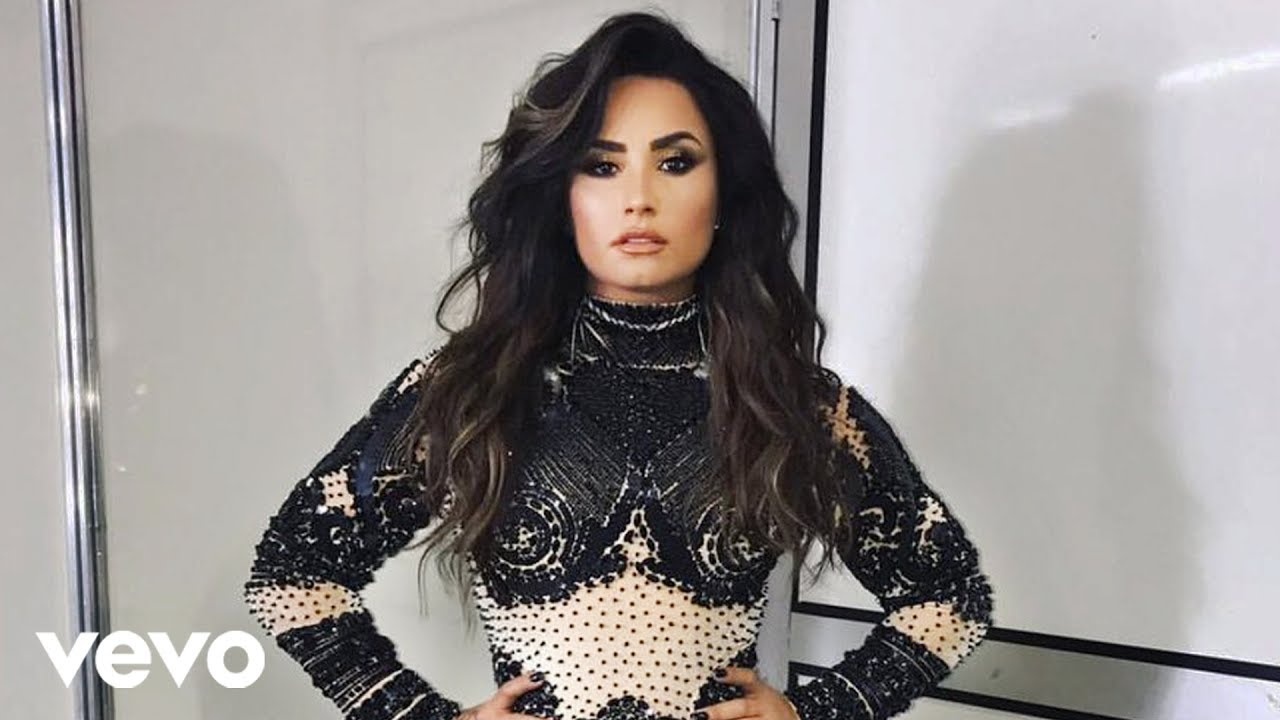 MV 'Sorry Not Sorry' cua Demi Lovato hinh anh