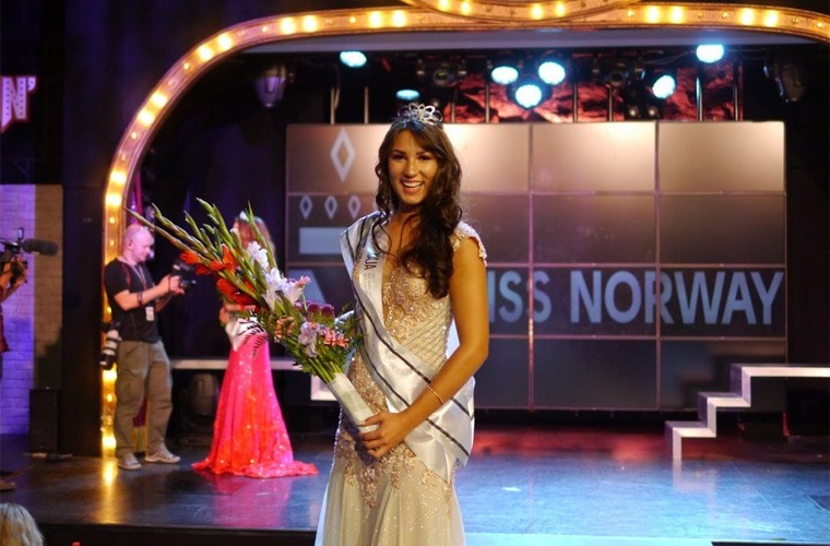 nguoi dep goc Viet dang quang hoa hau Na Uy anh 1