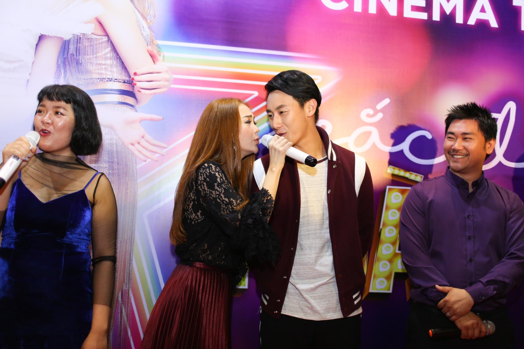 Minh Hằng nói về cảnh hôn với Rocker Nguyễn ảnh 3 Minh Hang noi ve canh hon voi Rocker Nguyen anh 3