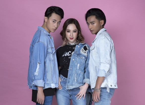 'Glee' he lo tinh tay ba Angela Phuong Trinh, Rocker Nguyen va Huu Vi hinh anh