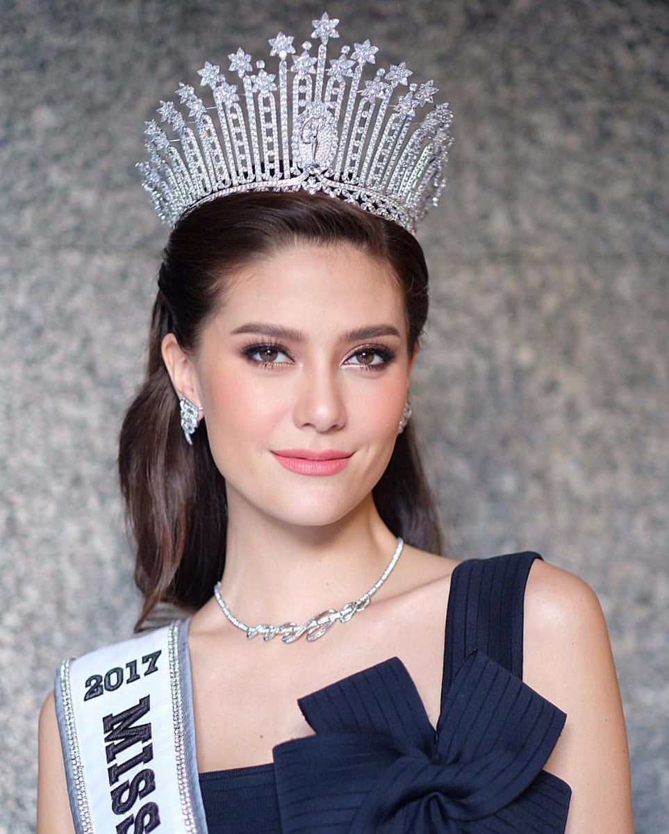 tân hoa hậu hoàn vũ Thái Lan hát tiếng Việt  ảnh 1 tan hoa hau hoan vu Thai Lan hat tieng Viet anh 1