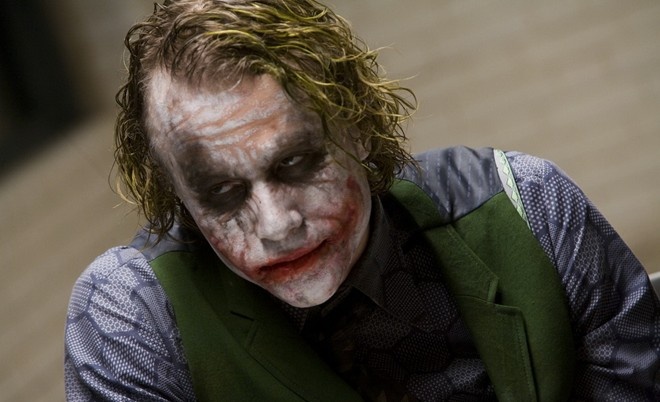 Dao dien 'The Hangover' lam phim ve ga he Joker hinh anh
