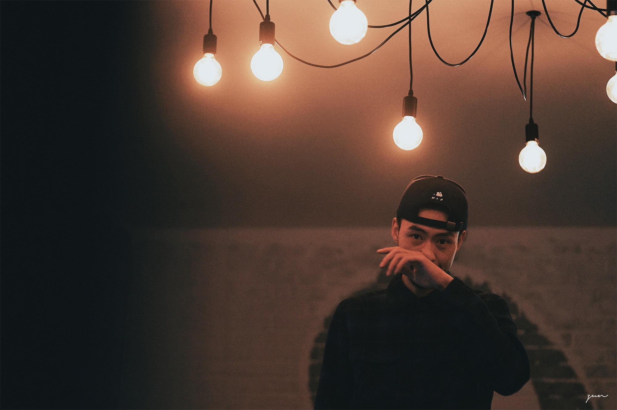 Sau 'Dua nhau di tron', Den va Linh Cao tro lai voi ca khuc moi hinh anh