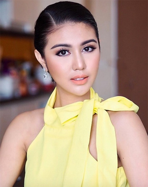 nhan sac hoa hau cua cac hoa hau anh 4