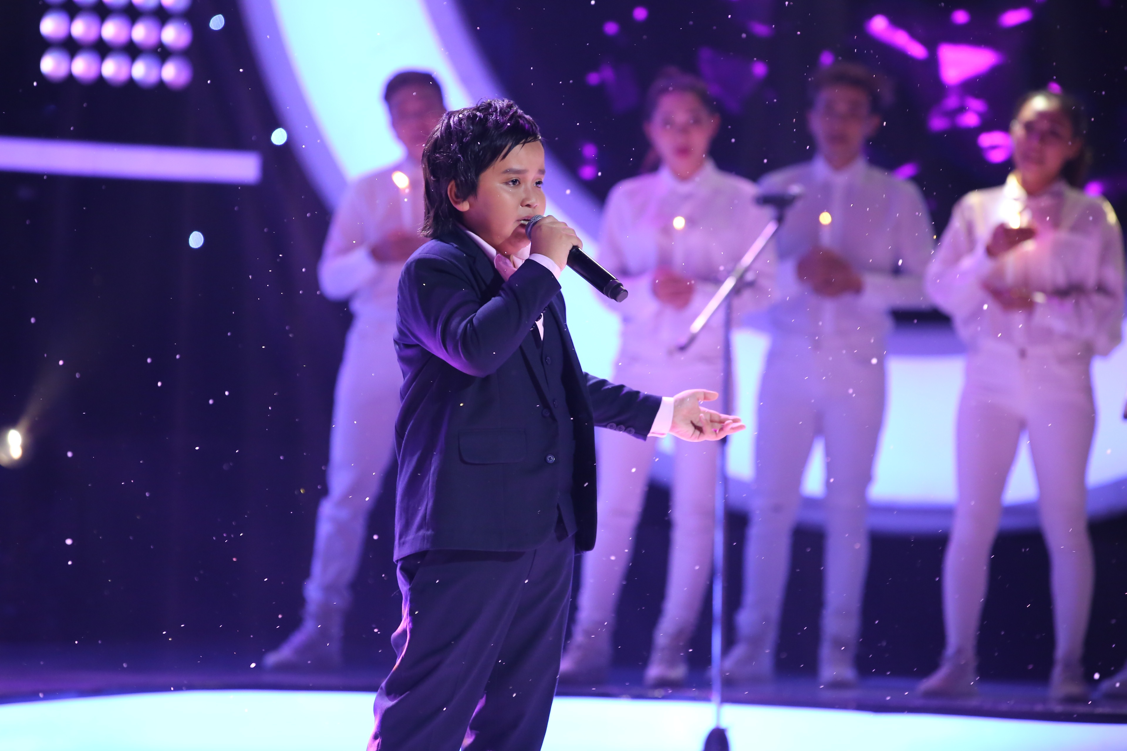 guong mat than quen nhi tap 4 anh 4