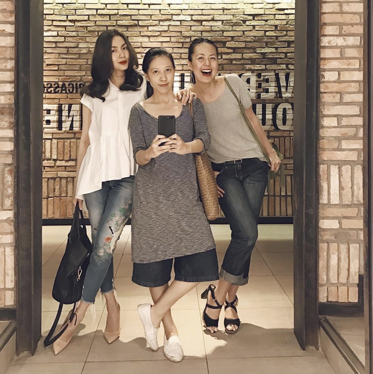 hoi ban than Tang Thanh Ha anh 10