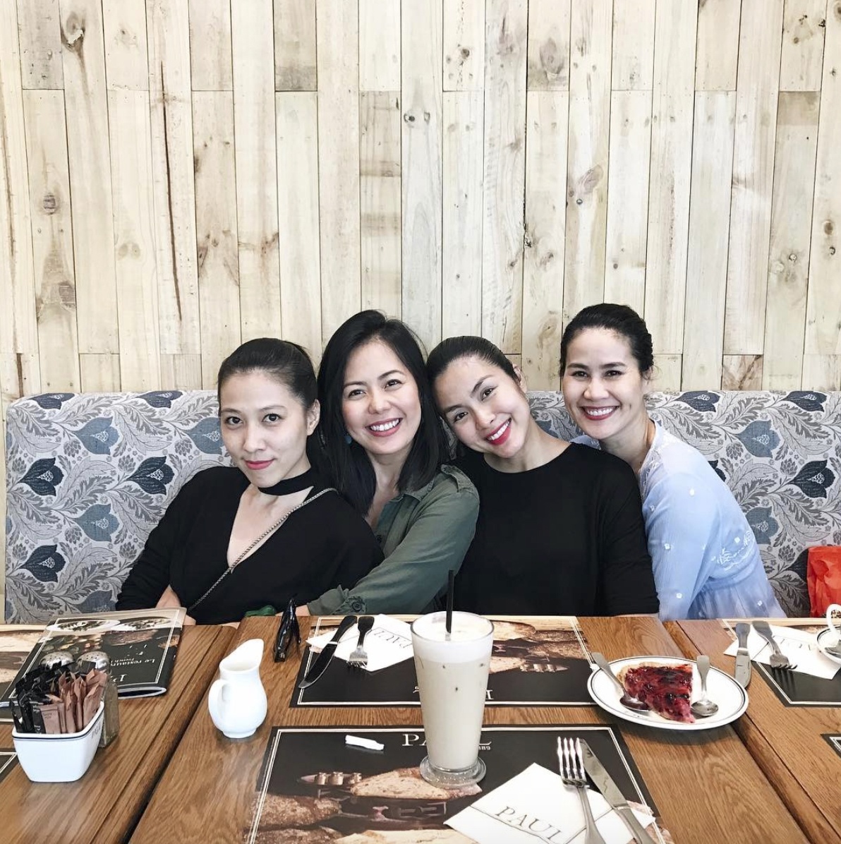 hoi ban than Tang Thanh Ha anh 2