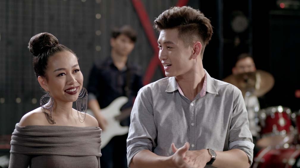 Ca si Thao Trang bat ngo xuat hien trong 'Glee' tap 5 hinh anh