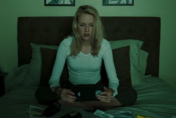 10 phim kinh di co doanh thu cao nhat anh 9