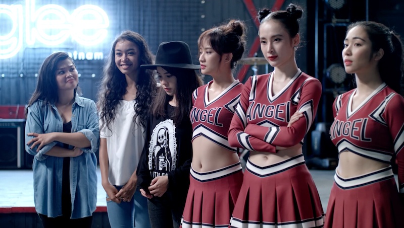 Dan trai gai cua 'Glee' so tai vu dao trong tap 6 hinh anh