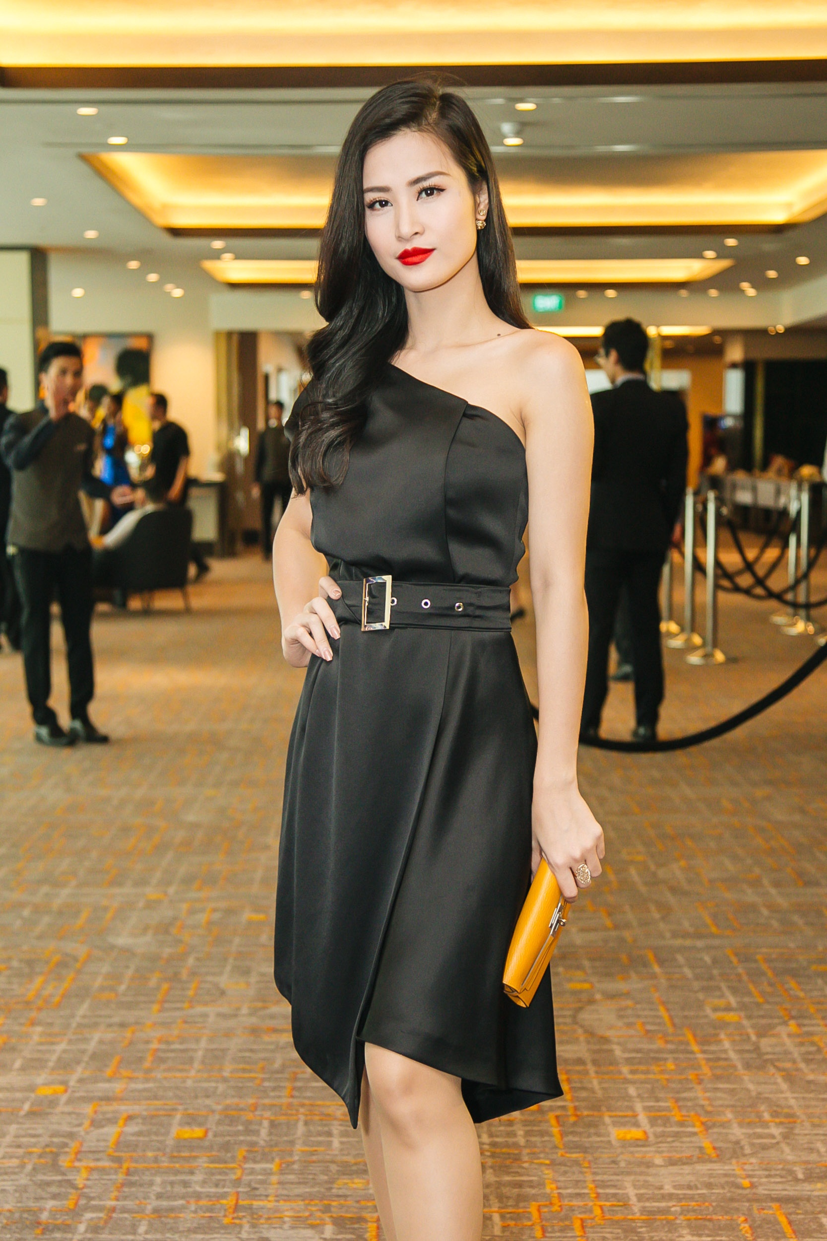 tinh ban Dong Nhi va Noo Phuoc Thinh anh 1