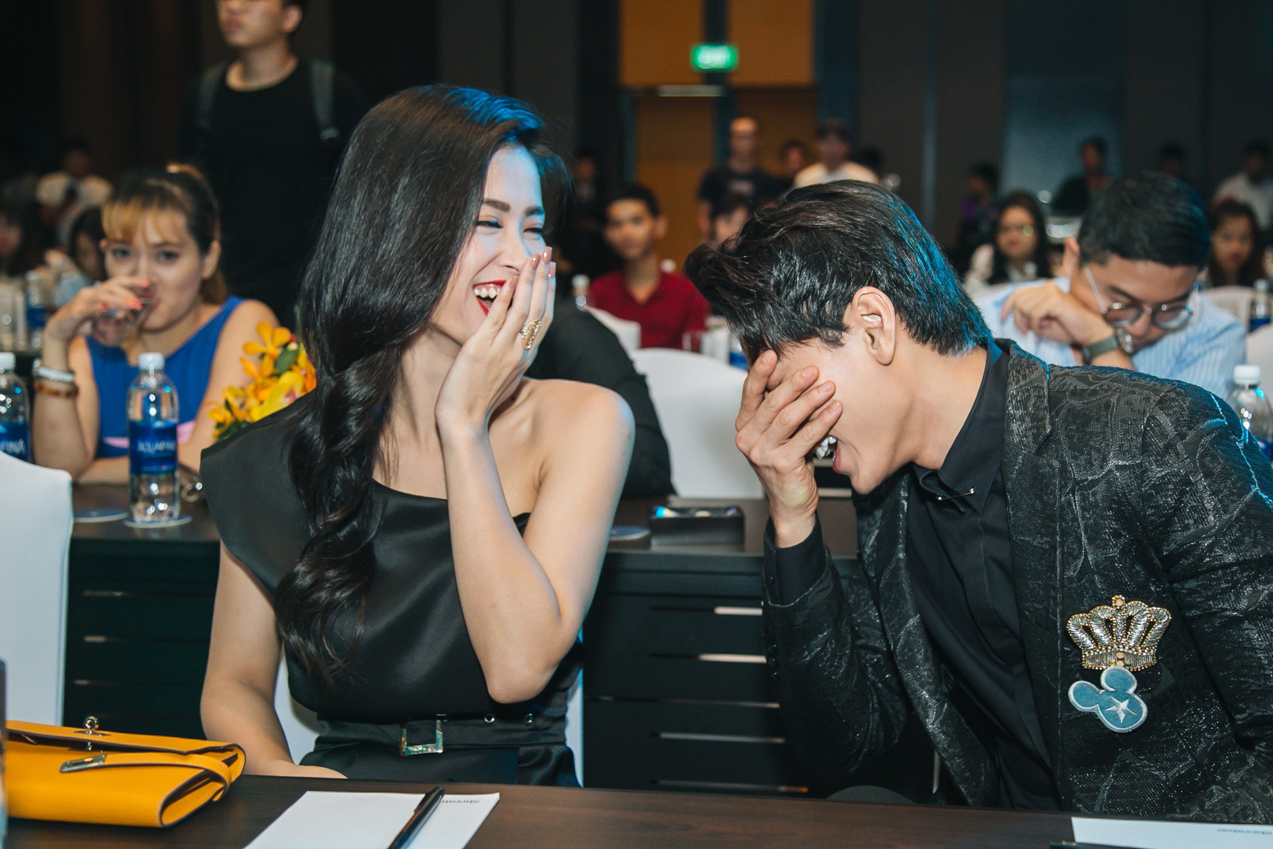 tinh ban Dong Nhi va Noo Phuoc Thinh anh 5