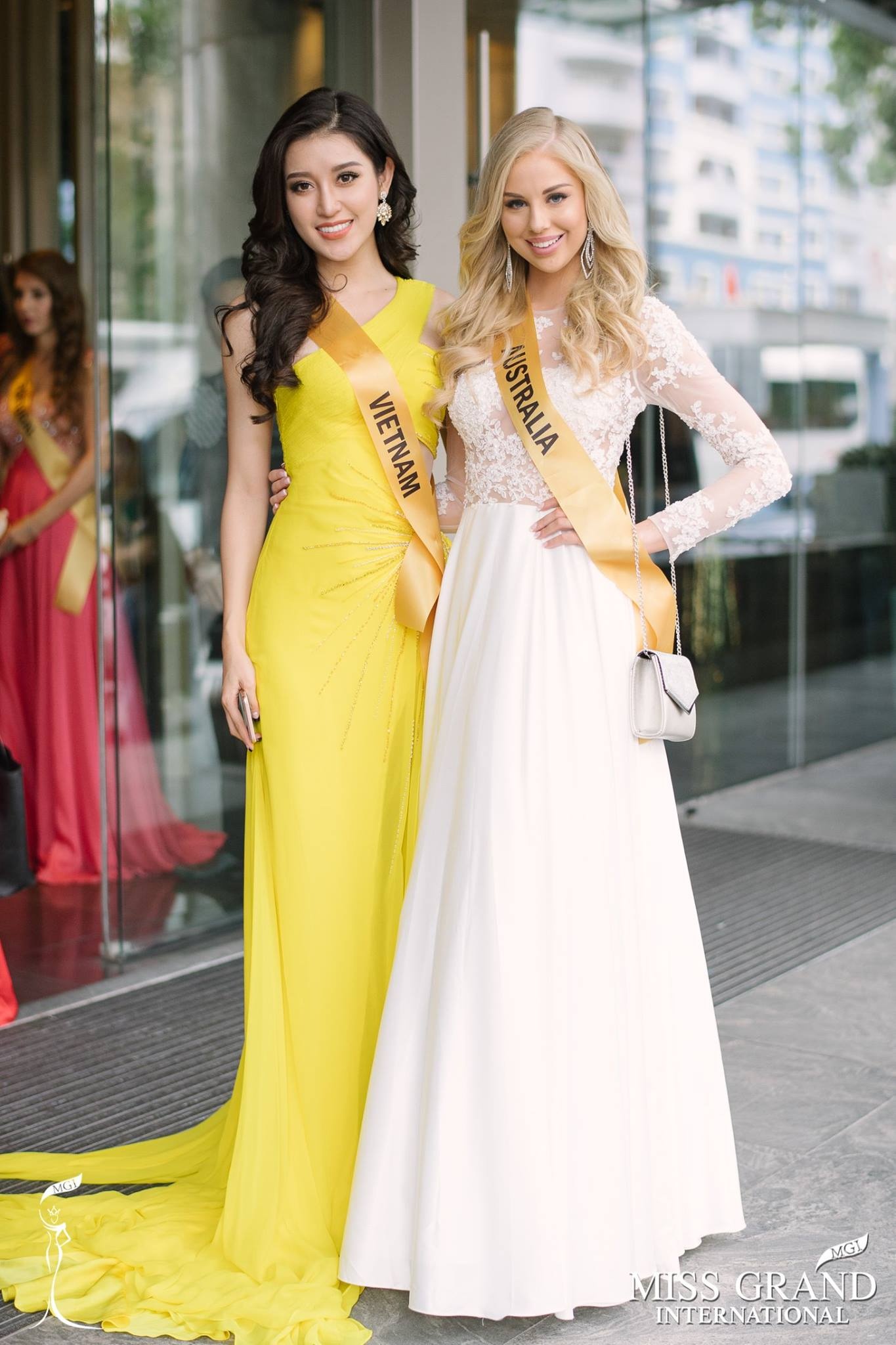 Huyen My tai cuoc thi Hoa hau Hoa binh 2017 anh 1