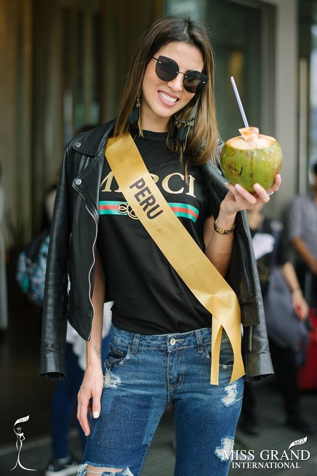 trang phuc huyen my Hoa hau Hoa binh quoc te 2017 anh 10