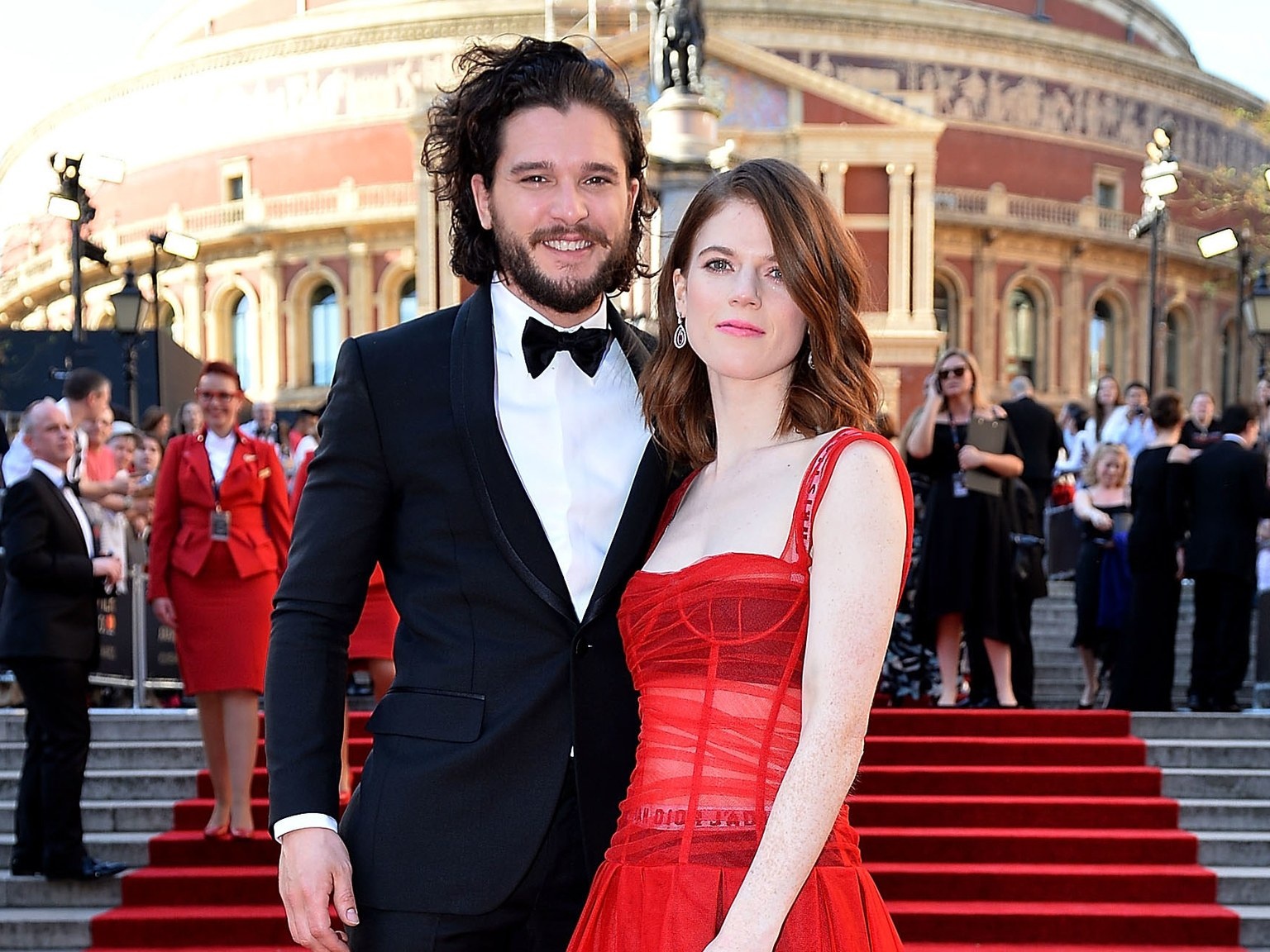 Game of Thrones bị hoãn vì đám cưới ảnh 2 Game of Thrones bi hoan vi dam cuoi anh 2