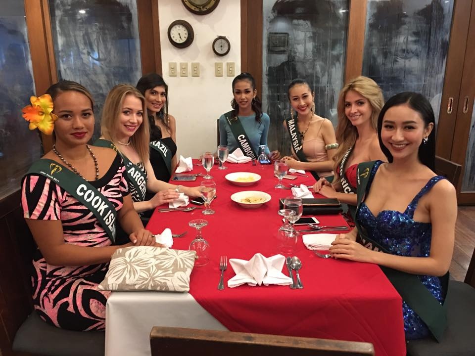 Ha Thu hoa hau trai dat 2017 anh 8