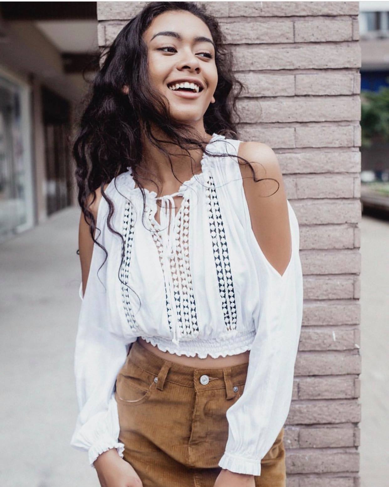 phong cach thoi trang cua Cindy V anh 4