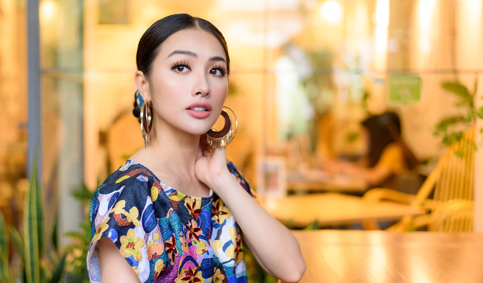 Truong Nhi: ‘Guong mat toi da du sexy nen khong can mac ho' hinh anh