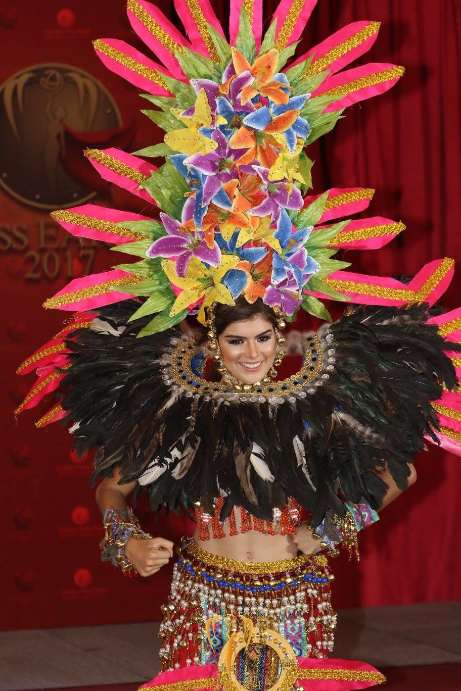 ha thu hoa hau trai dat 2017 anh 8