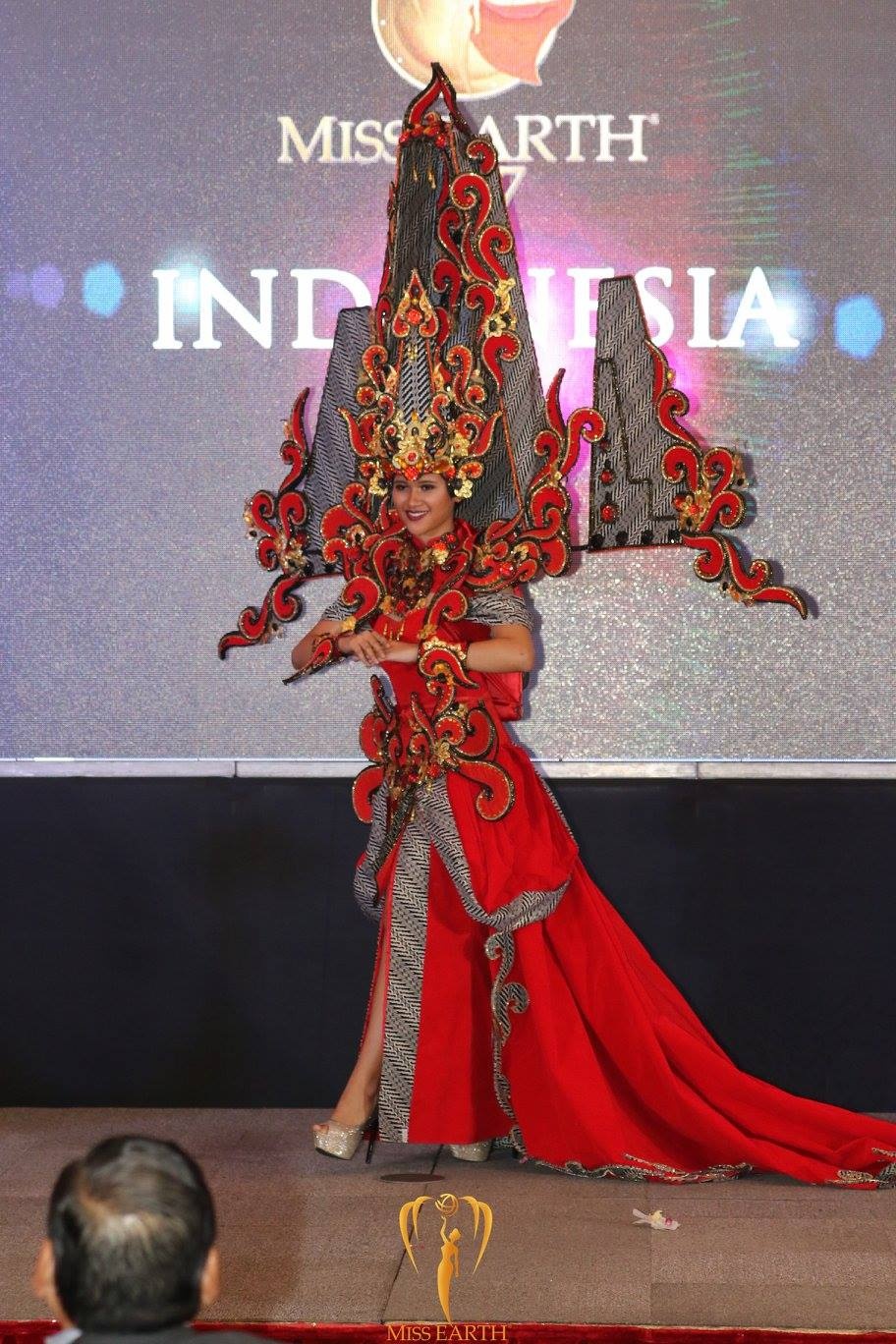 ha thu hoa hau trai dat 2017 anh 11