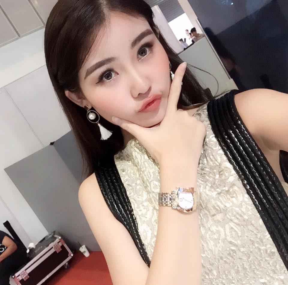cuoc song sang chanh Hoa hau Dai duong Ngan Anh anh 11