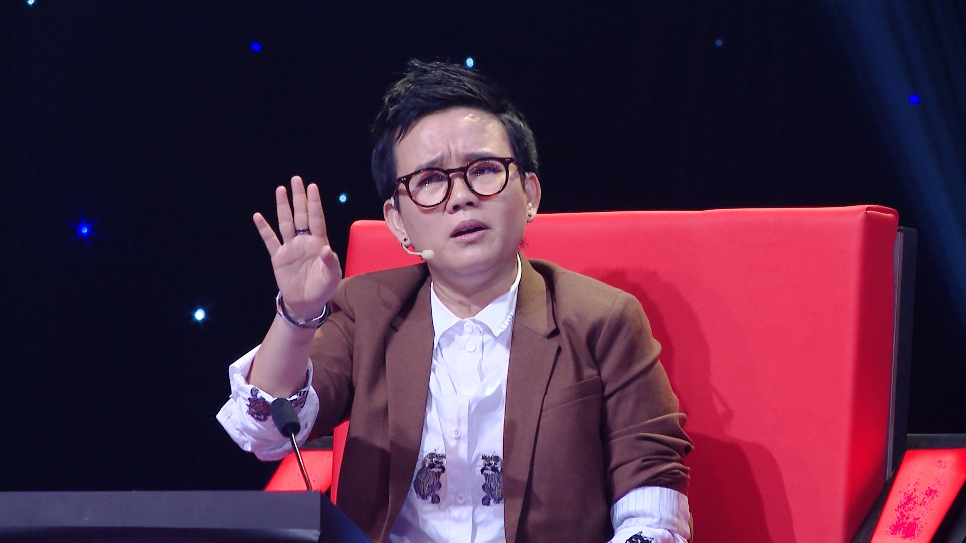 My Linh cho rang Phuong Uyen 'phan biet vung mien' hinh anh