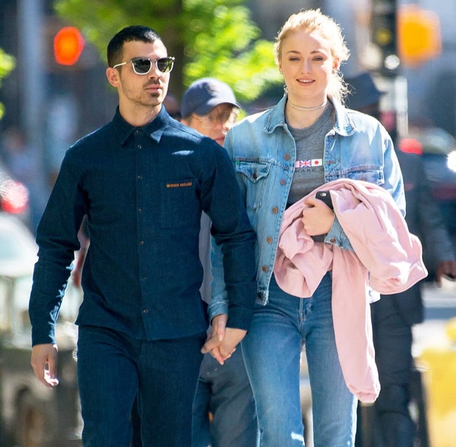 Sophie Turner ket hon Joe Jonas anh 3