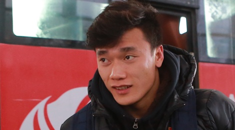 Nhieu sao Viet an ui khi thu mon Bui Tien Dung xin loi nguoi ham mo hinh anh