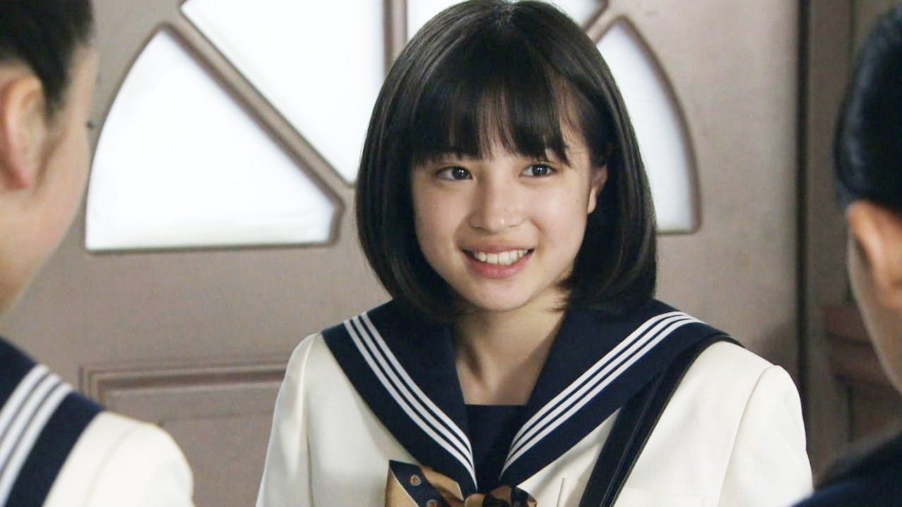 nhan sac nu than Nhat Ban Hirose Suzu anh 5