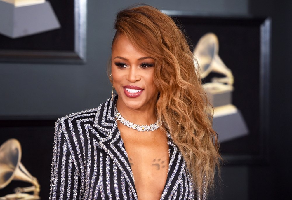 sao trang diem dep nhat Grammy 2018 anh 5