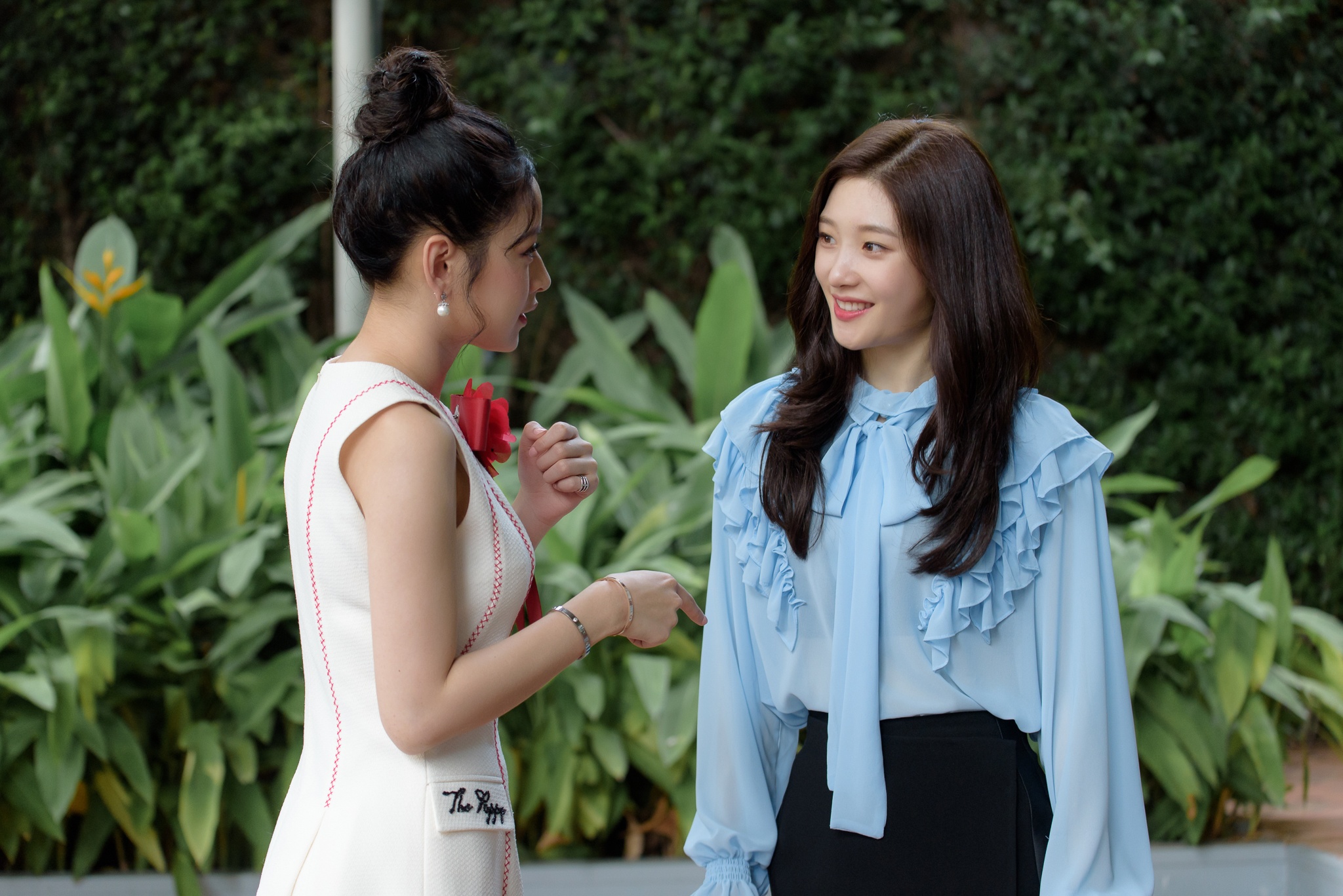 nhan sac nu than the he moi Jung Chae Yeon anh 5