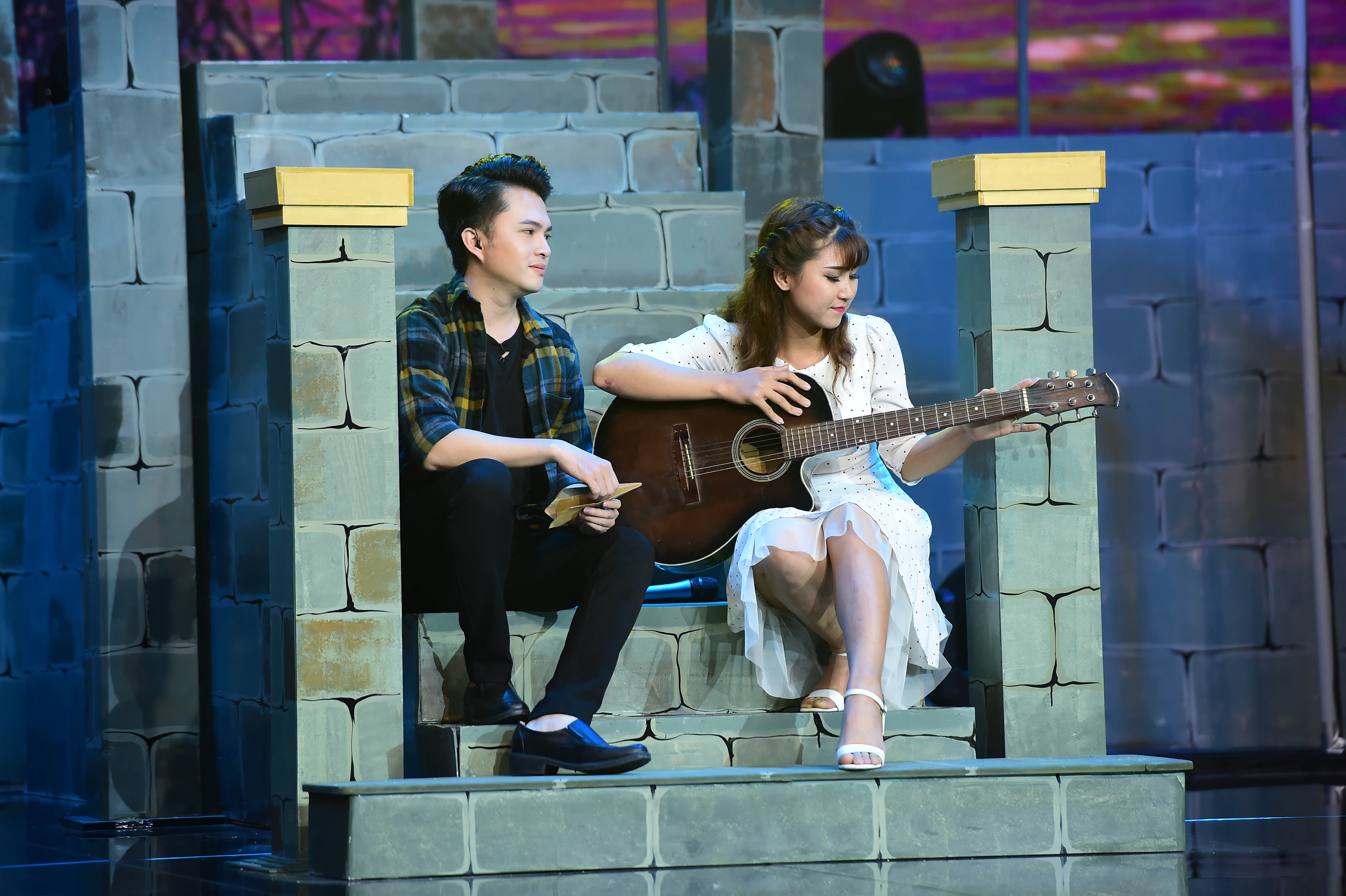 Ca khuc 'Co hang xom' cho Nam Cuong trinh bay hinh anh